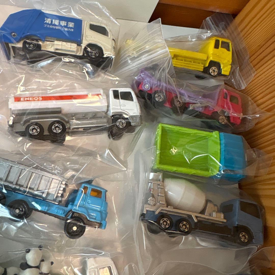 2336.トミカミニカーセット 60台まとめ売り