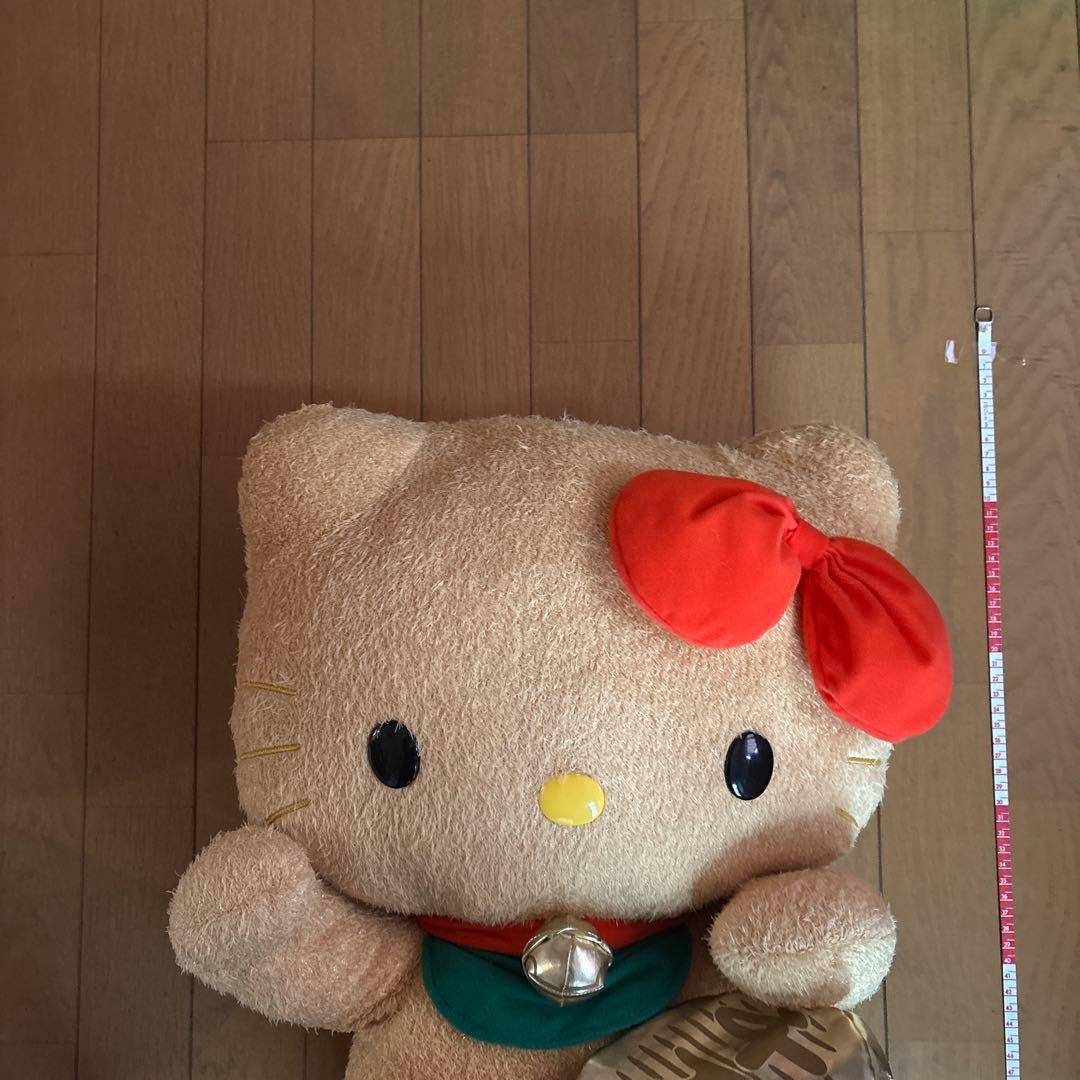 ハローキティ　招き猫　ぬいぐるみ　大　レア　千万両　縁起物