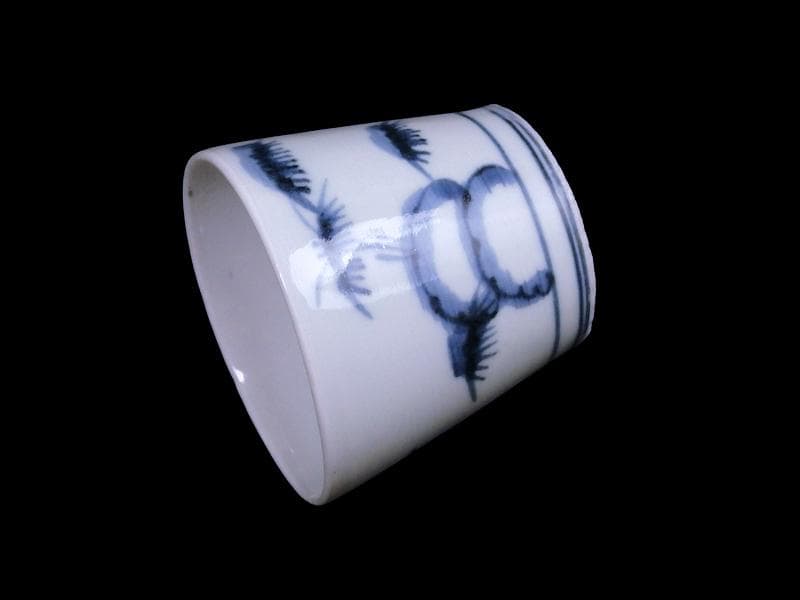 古伊万里　染付　雪輪に梅　雪輪に雪持ち笹　蕎麦猪口　833AS-CYr