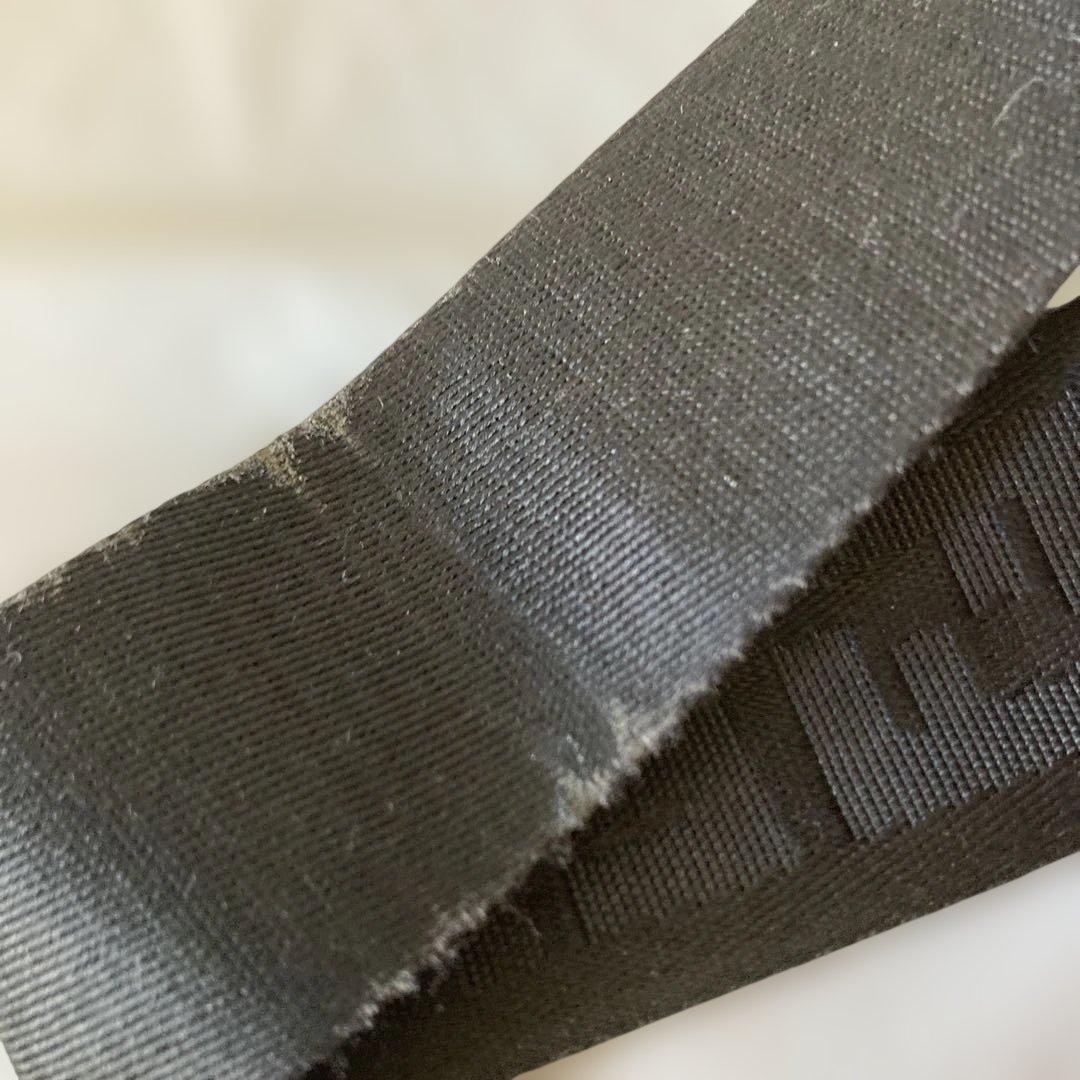 FENDI フェンディ ショルダーバッグ ズッカ柄 サコッシュ ロゴ総柄