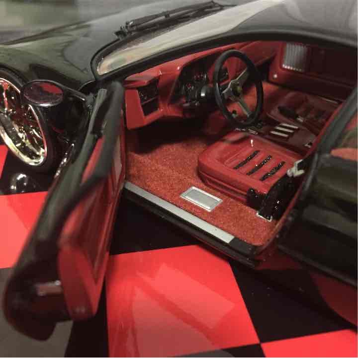 1/18 フェラーリ365GT4/BBカスタム希少車