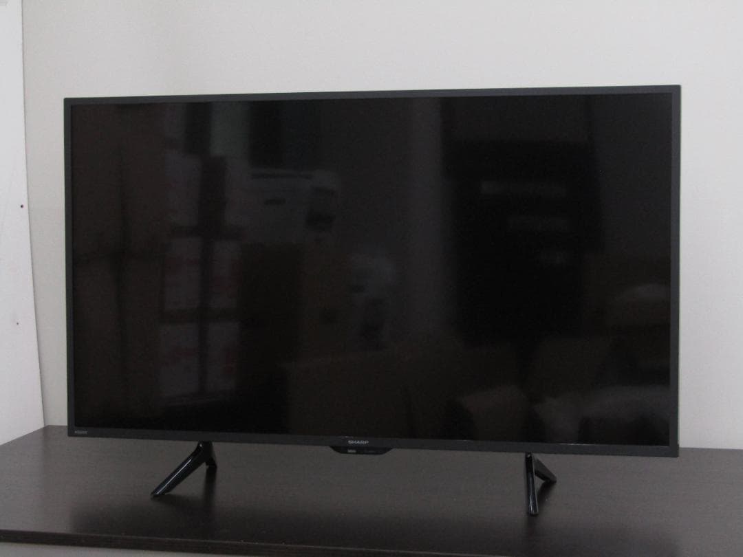 麦わら一味船長モンキーDルフィー様シャープ 液晶テレビ 2T-C42BE1