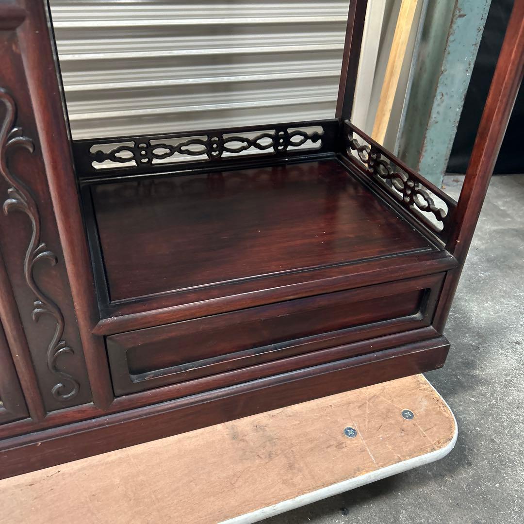 アンティーク　木製彫刻付き　飾り棚