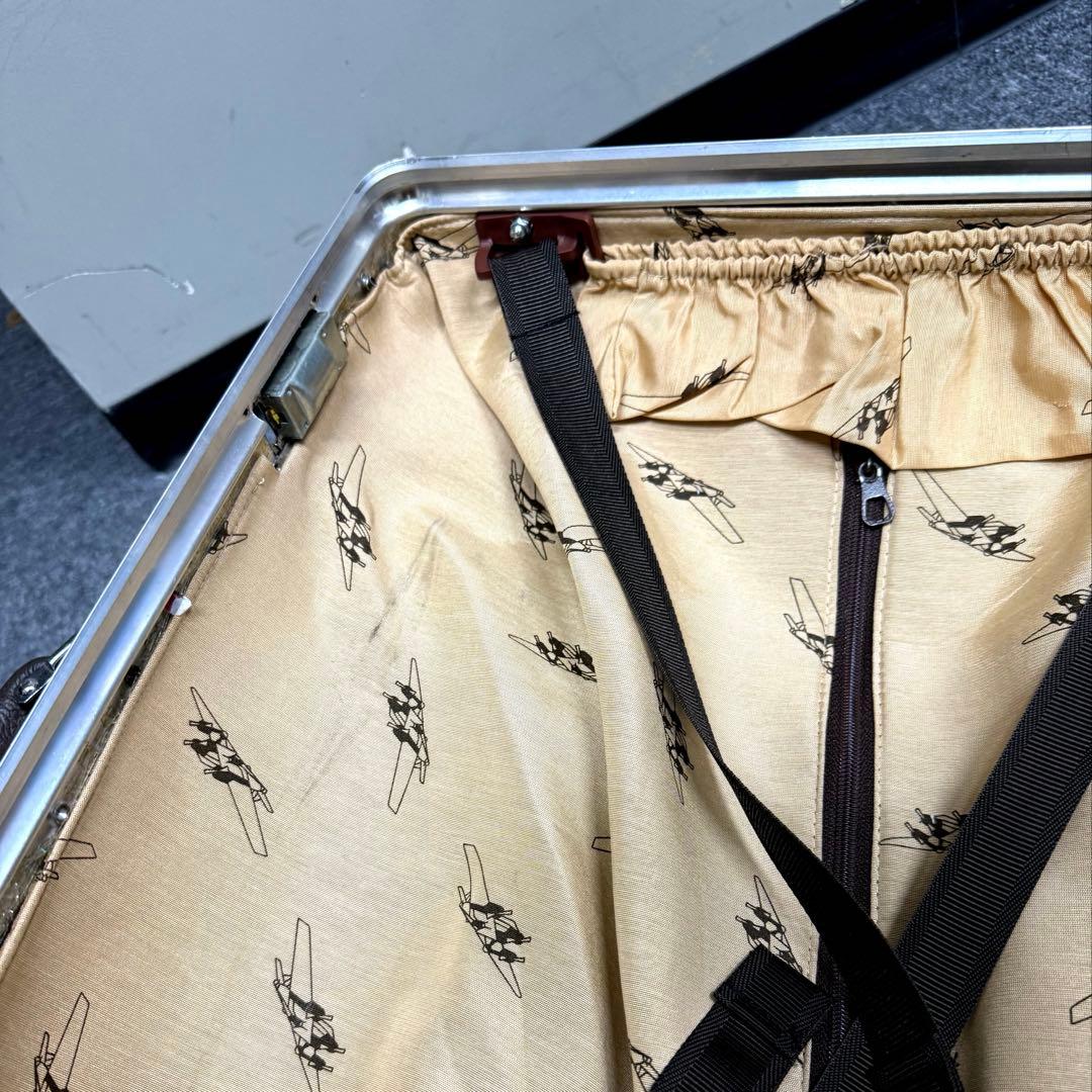 RIMOWA リモワ Classic Flight クラシックフライト 33L