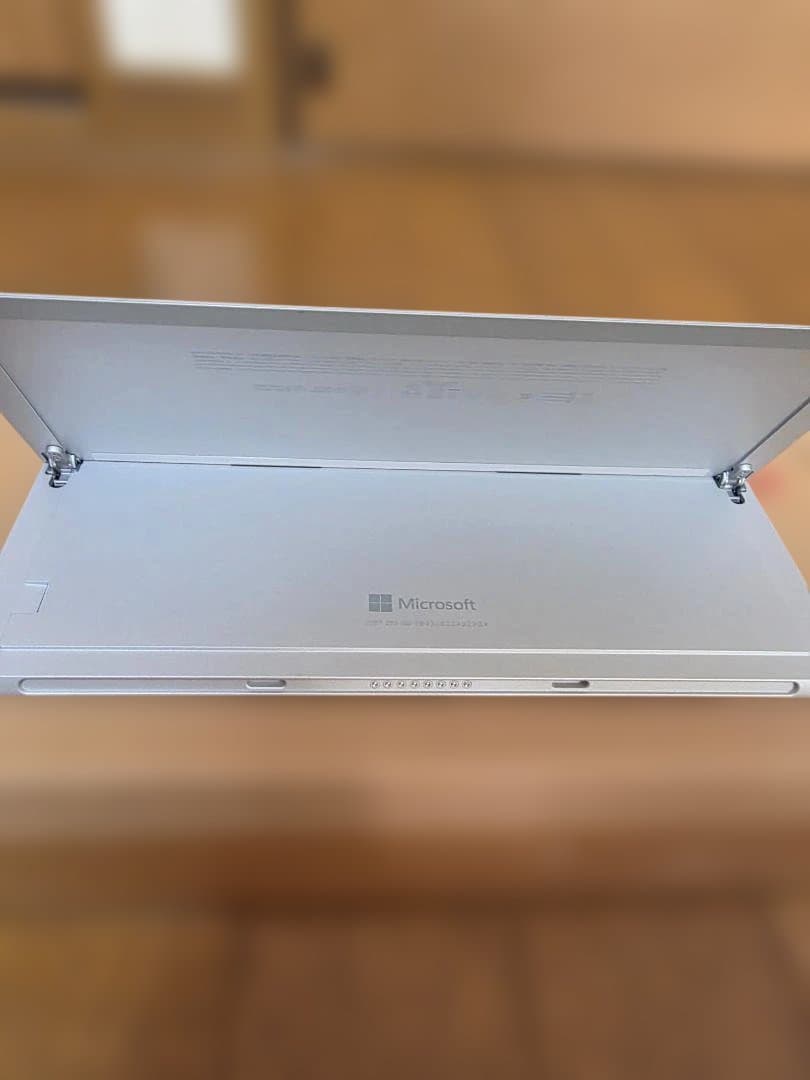 Surface Go 4 (256GB, プラチナ)本体