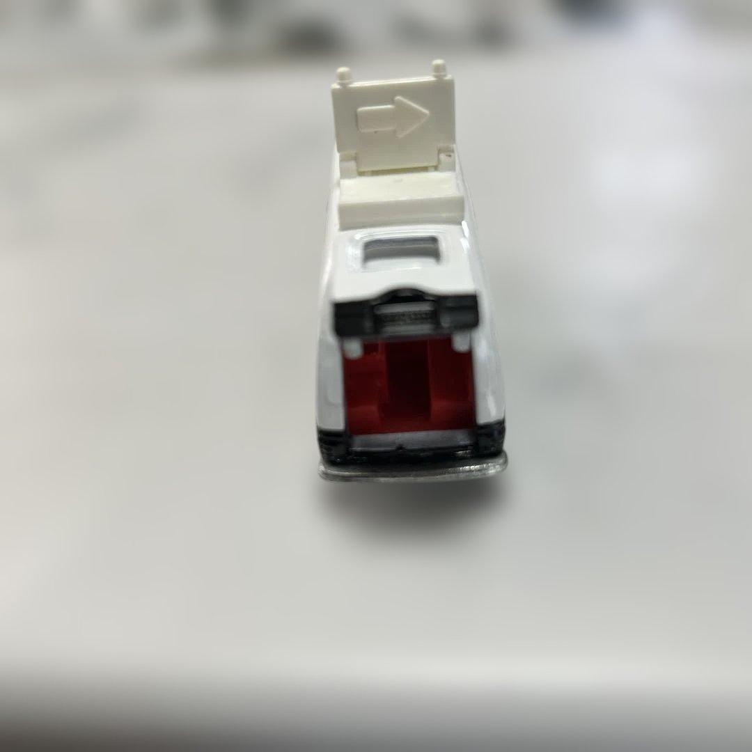 トミカ　ホビープロダクツ　ニッサン キャラバン　宮崎県警察学校　パトロールカー