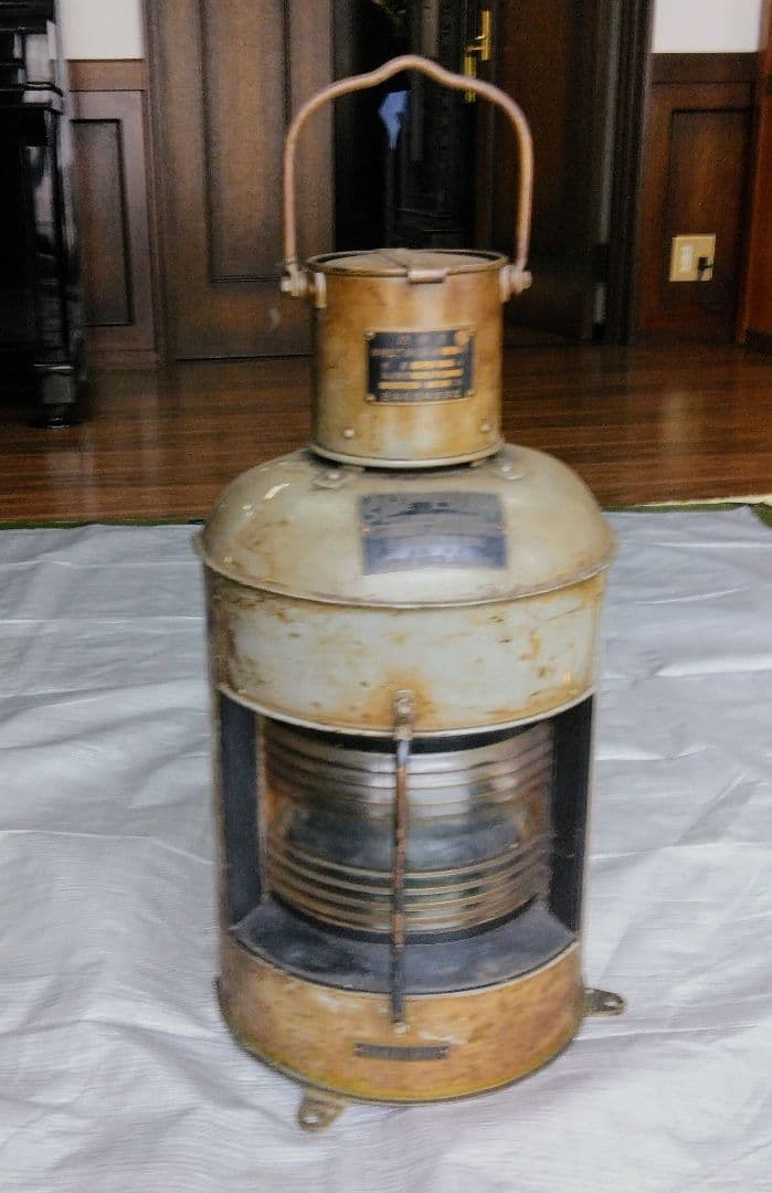 アンティーク、船舶用石油ランプ （防衛庁備品）