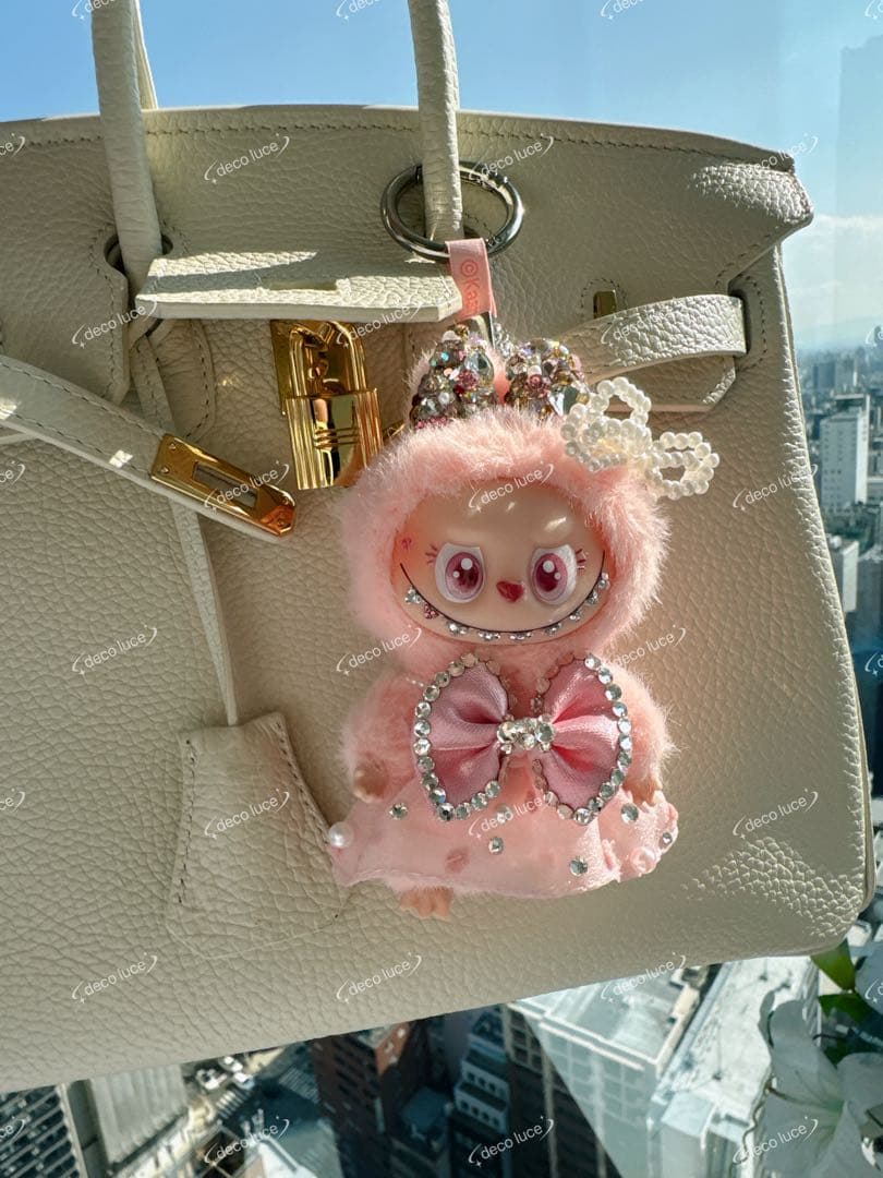 PIN FOR LOVE U スワロフスキー　ラブブ　　モココ MOKOKO