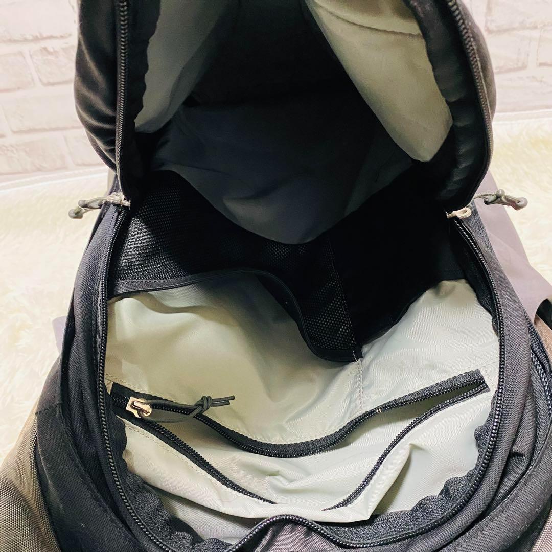 OSPREY オスプレイ　キャリーバッグ