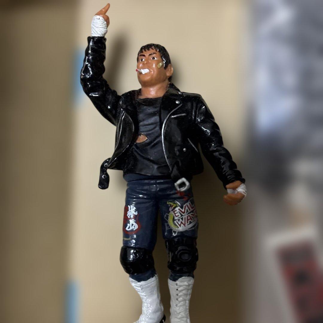 邪道　大仁田厚　フィギュア2体　ミニチュア有刺鉄線バット　プロ格ヒーローズセット