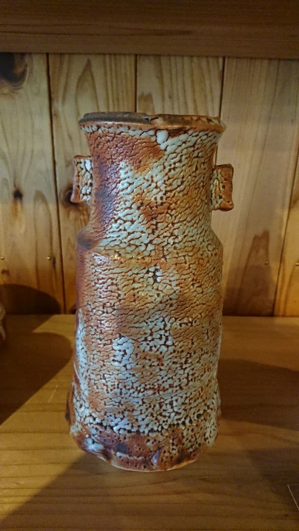 林正太郎造   鼠志野 花入れ