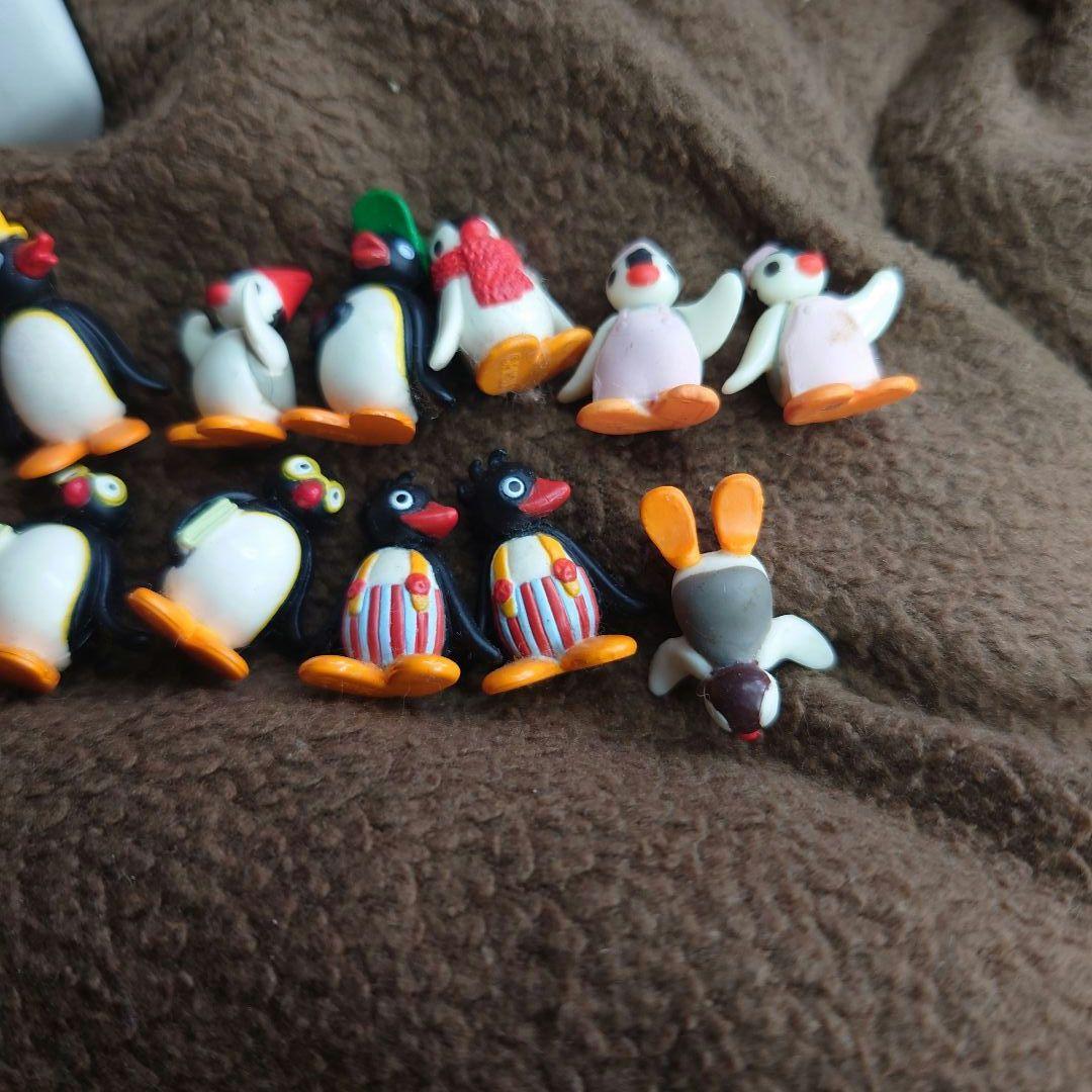 ピングーエッグ★イグルーディスプレイ棚&フィギュア80体以上まとめ売り★送料無料