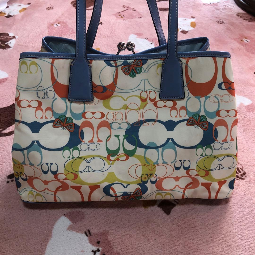 コーチ　がま口　ハンドバッグ