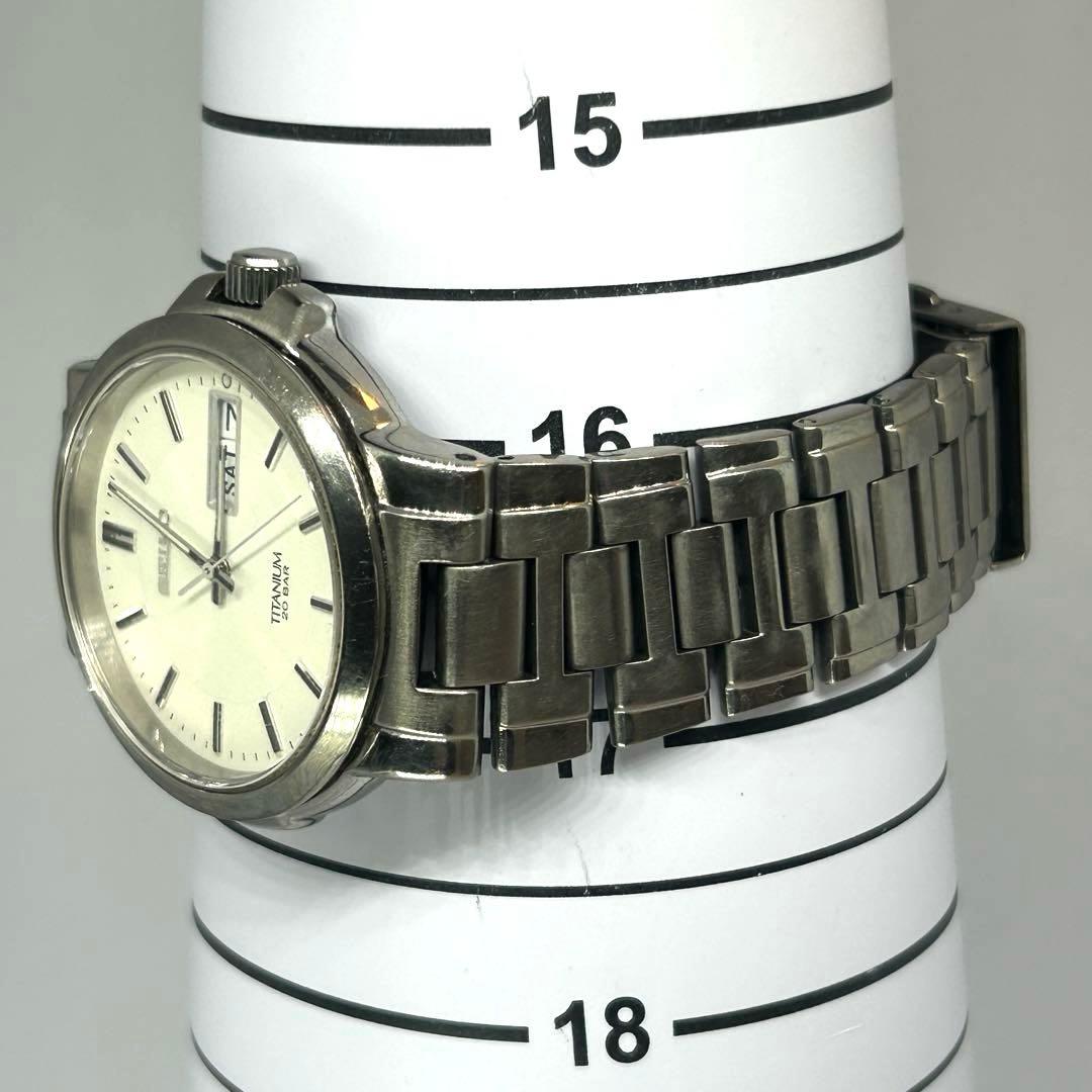 SEIKO セイコースピリット 7N43-7B80 QZ チタン メンズ【稼動】