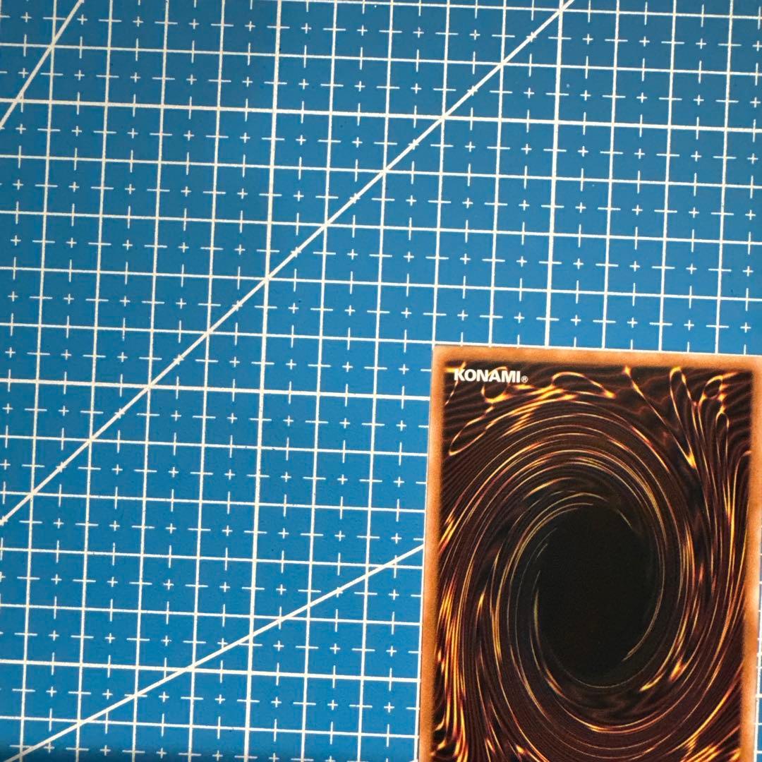 遊戯王　白き森の聖徒リゼット　25th　アジア　五つ目　203