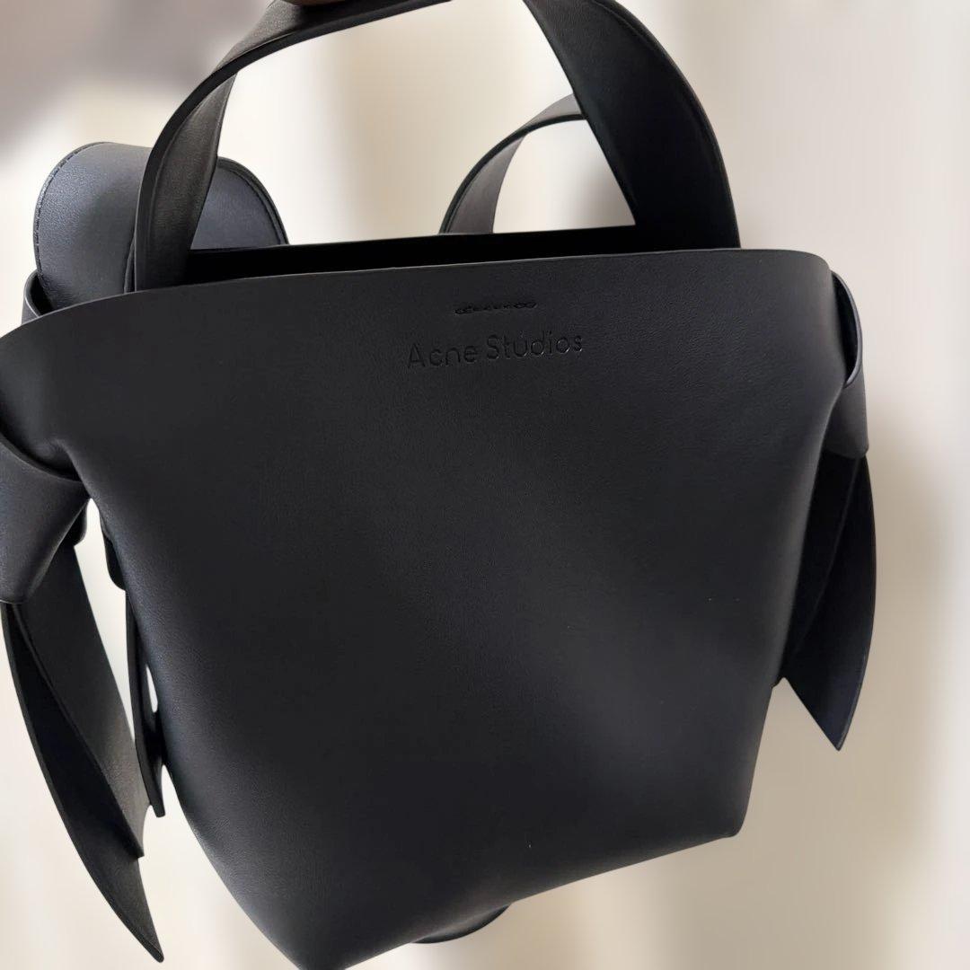 Acne Studios ムスビミニショルダーバッグ