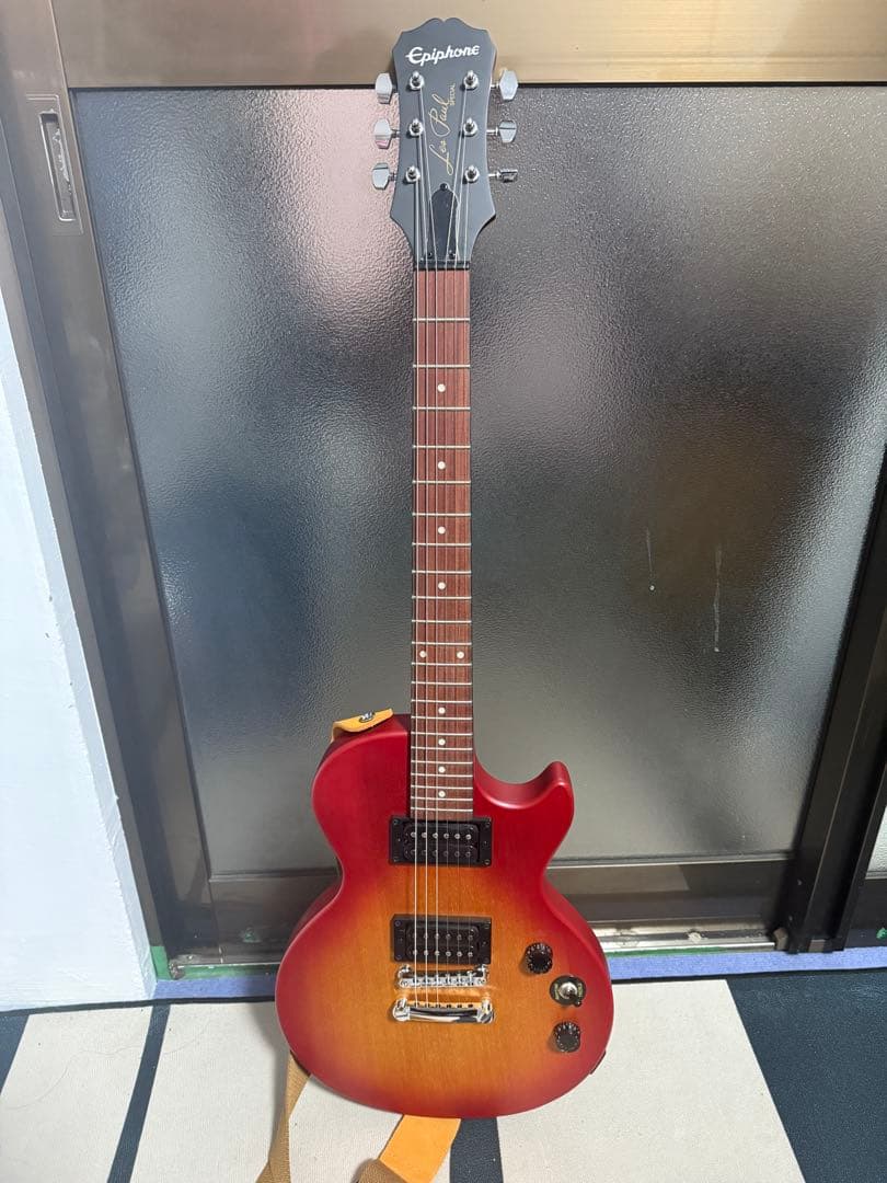 Epiphone エレキギター サンバースト