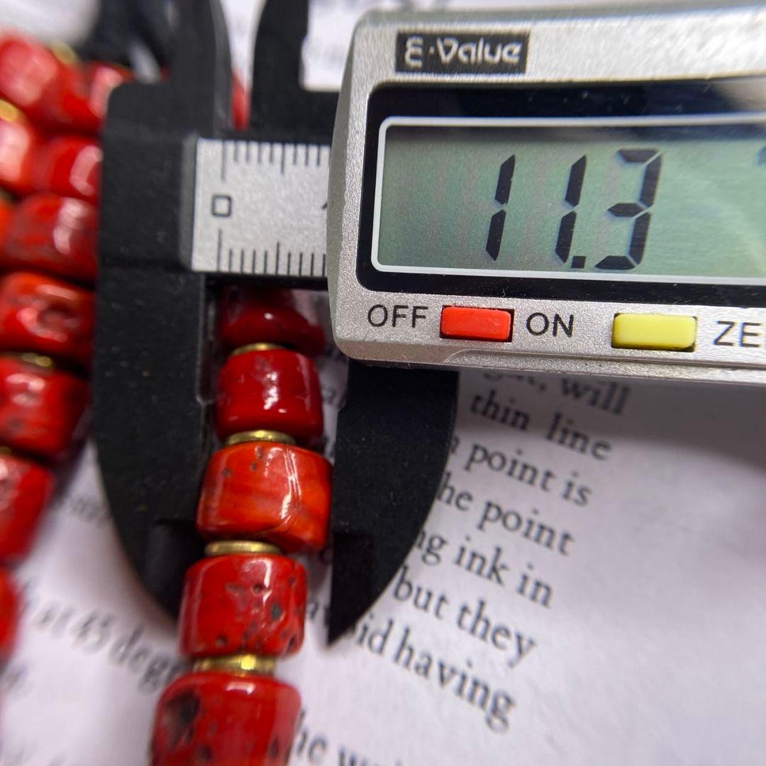 逸品 ネパール 老料ヒマラヤンコーラル ビーズ 赤サンゴ調三連 遵型 ネックレス