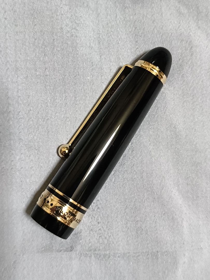 未使用 パイロット カスタム743 万年筆 ブラック １４金 Ｂ（太字）