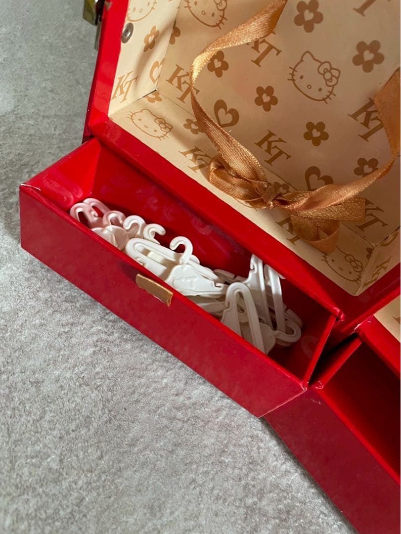 w*r様 90年代物☆ハローキティお着替えセット