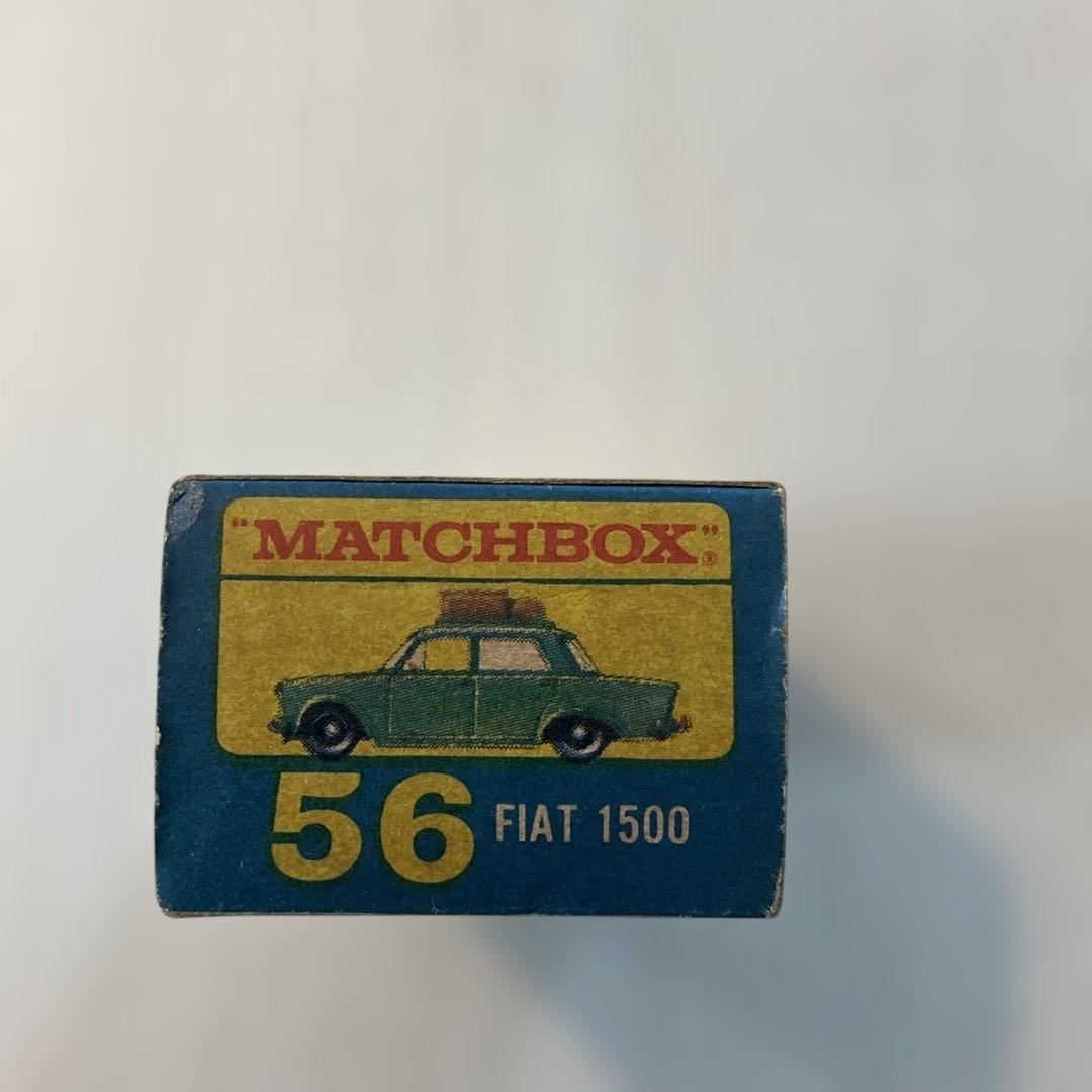 ミニカー　マッチボックス　56 フィアット1500