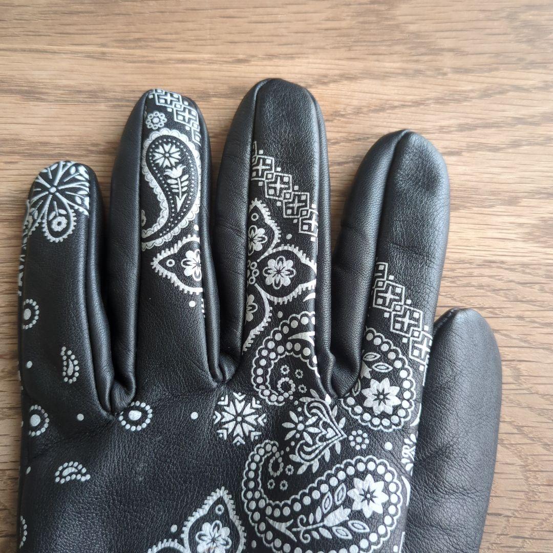 チャレンジャーCHALLENGER バンダナ柄　グローブ手袋