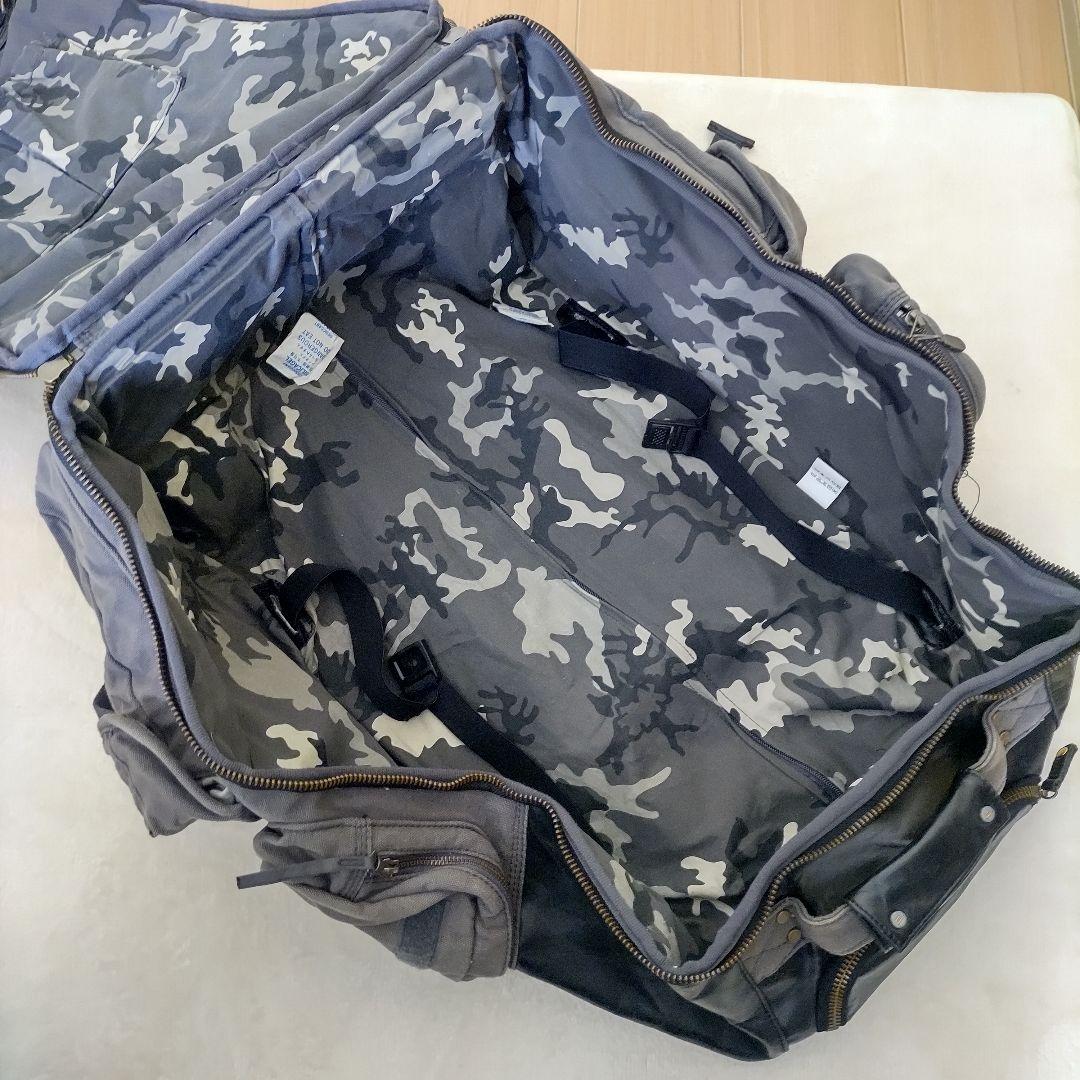 よっちゃん&アッ君　Diesel グレー キャリーバッグ