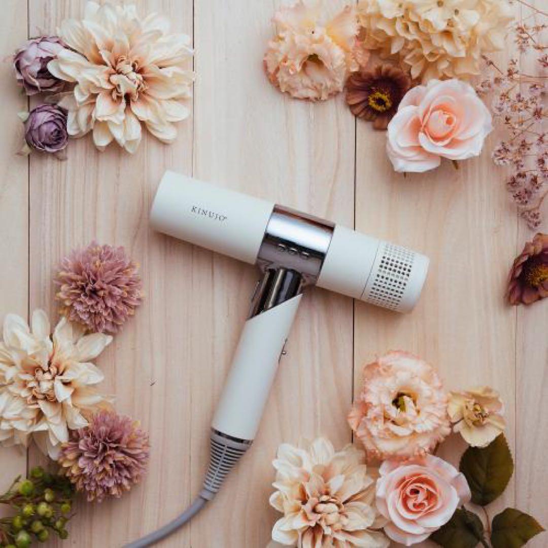◼️みぃ◼️KINUJO ヘアドライヤー