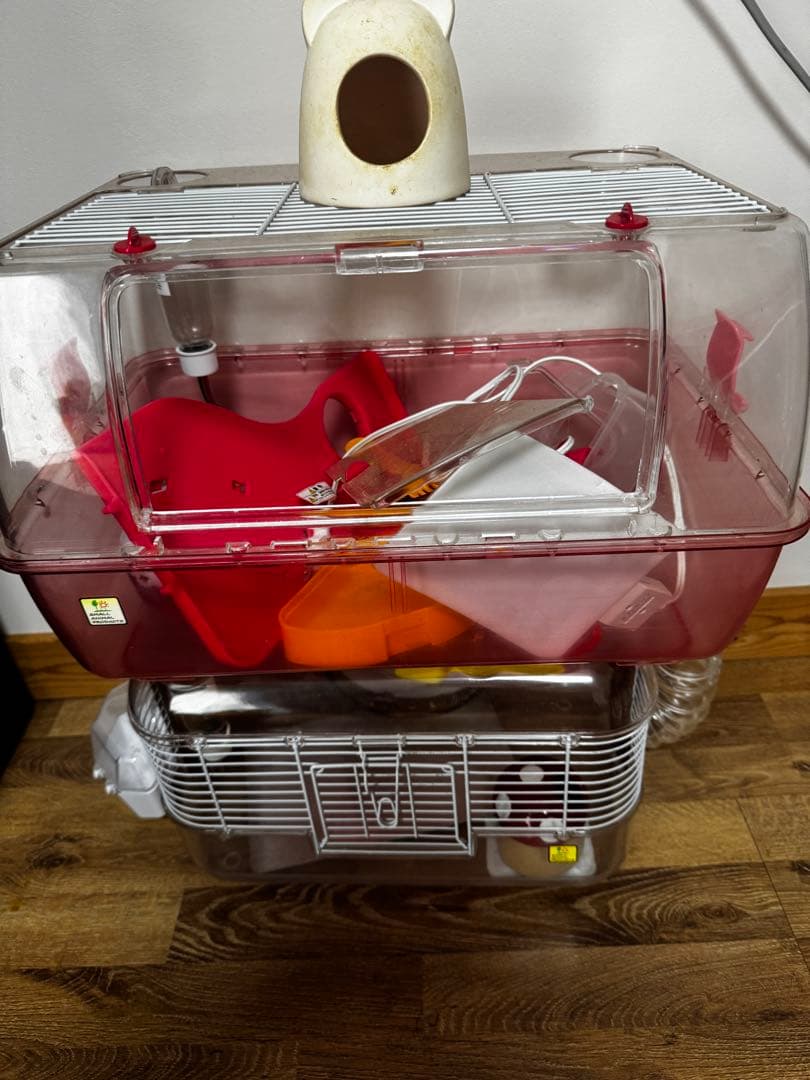 小動物用ケージ 赤 透明