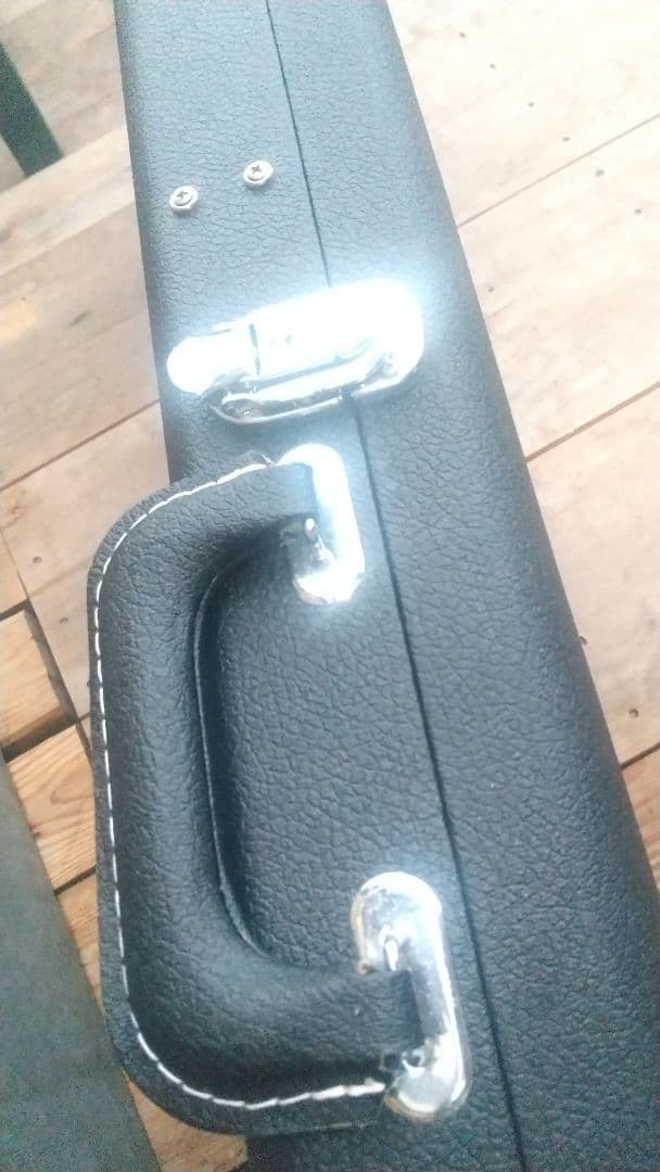 Fender ベース用ハードケース グリーンベルベット