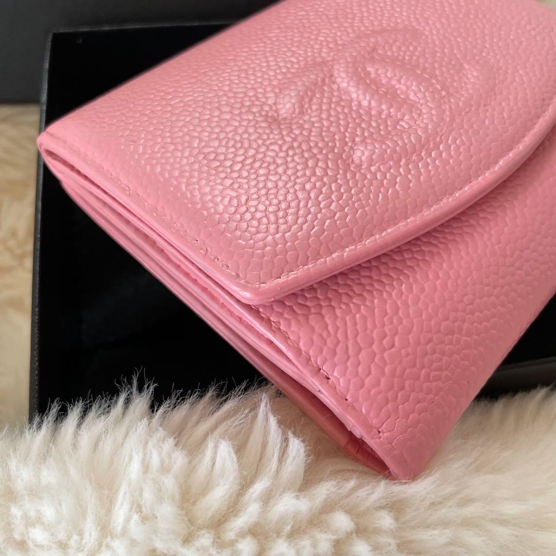 シャネル CHANEL 財布 二つ折りピンク キャビア ココマーク 正規品