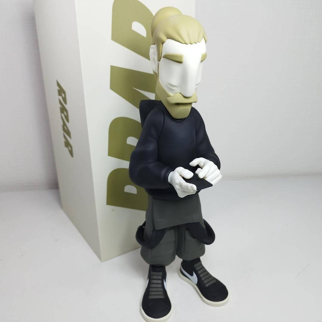 ロドリゴ ロージ RRAR NIKE フィギュア デザイナーズトイ ナ hABI