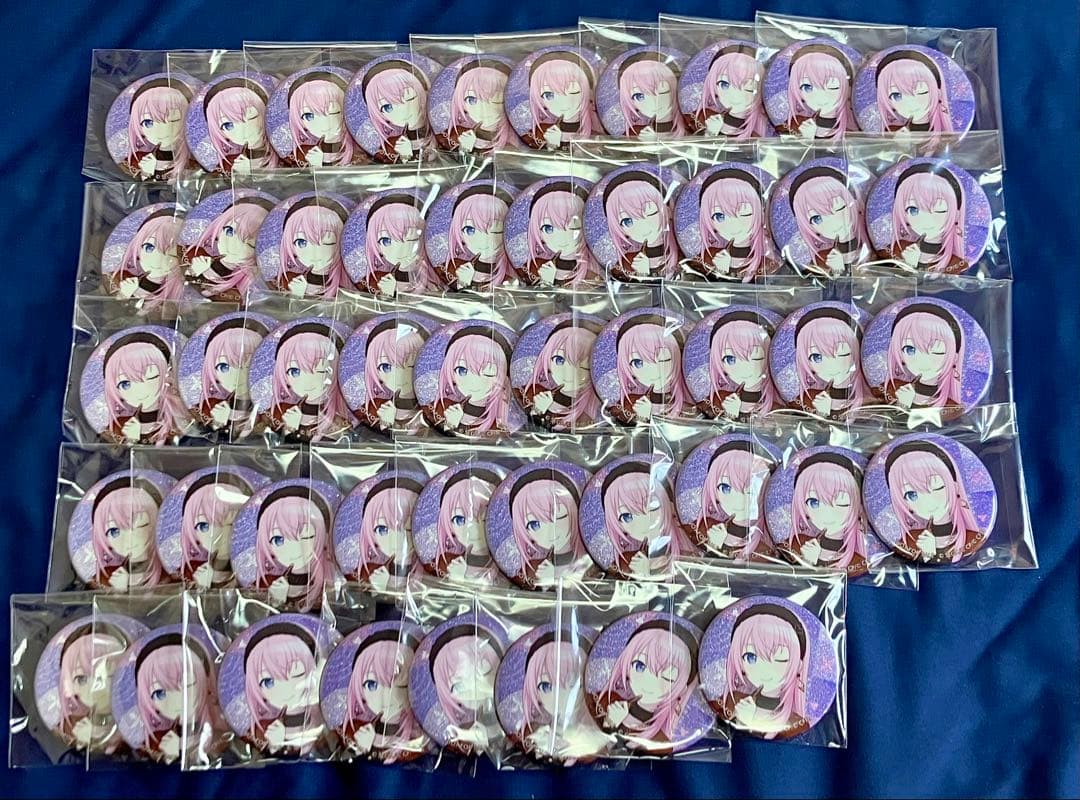 プロセカ 巡音ルカ グリッター 特典 缶バッジ vol.40B 【期間限定値下】