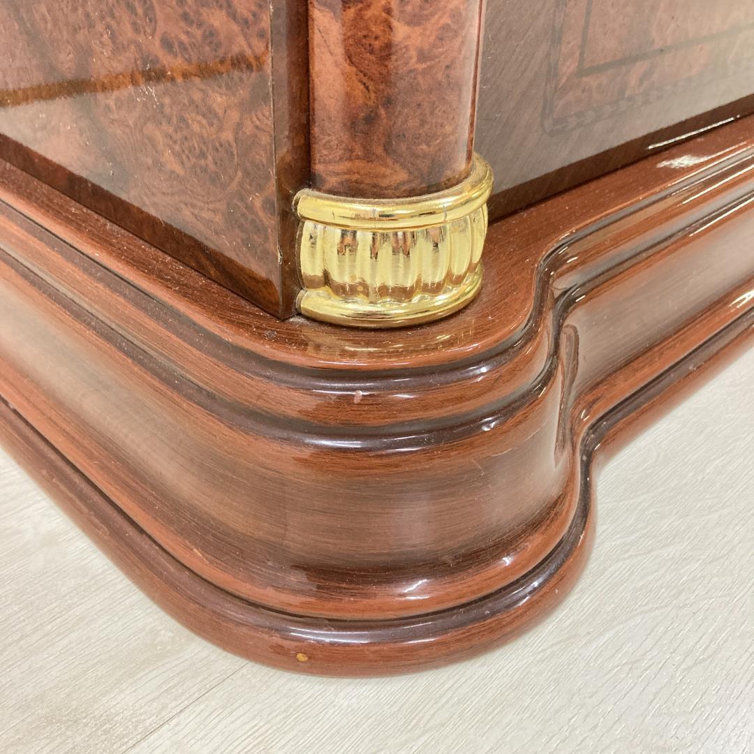 イタリア　テレビボード　テレビ台　クラシック