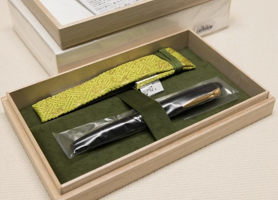 ★ プラチナ万年筆・出雲 溜塗り 空溜 （M）