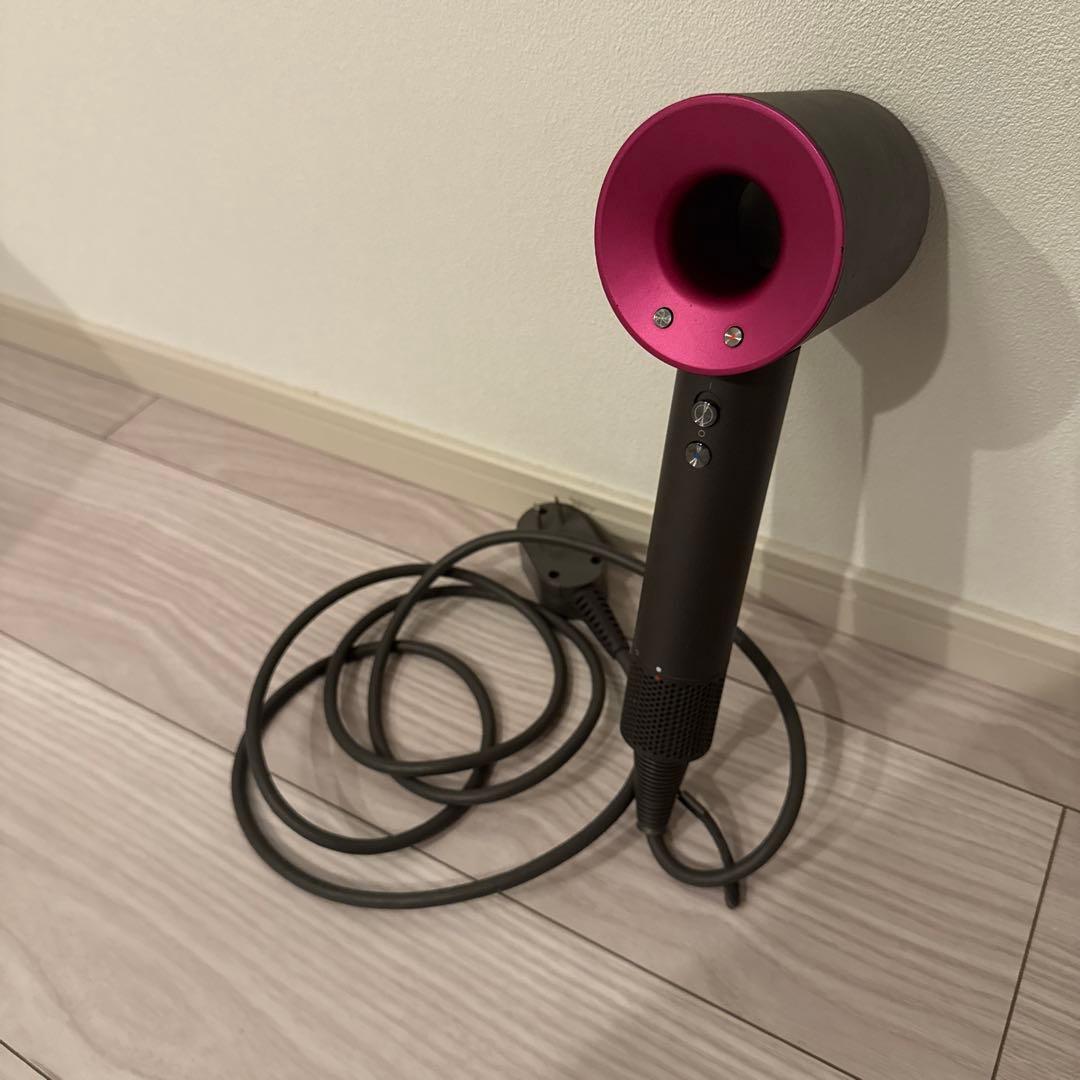 Dyson ダイソン ヘアドライヤー ドライヤー ピンク