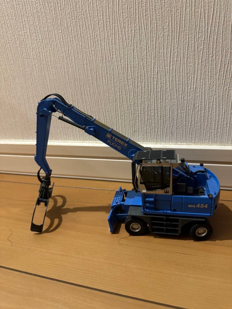 ミニカー TELEX MHL454