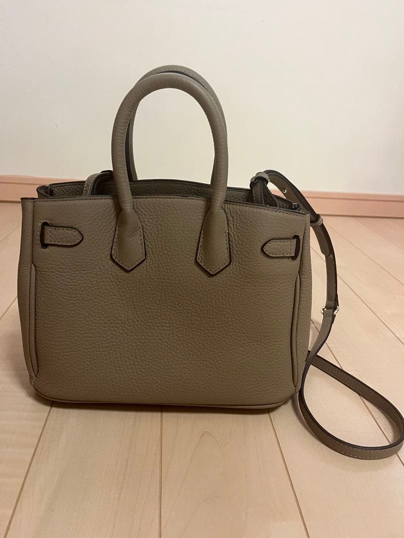 ※桜 HAYNI ヘイニ　ショルダーバッグ　グレージュ