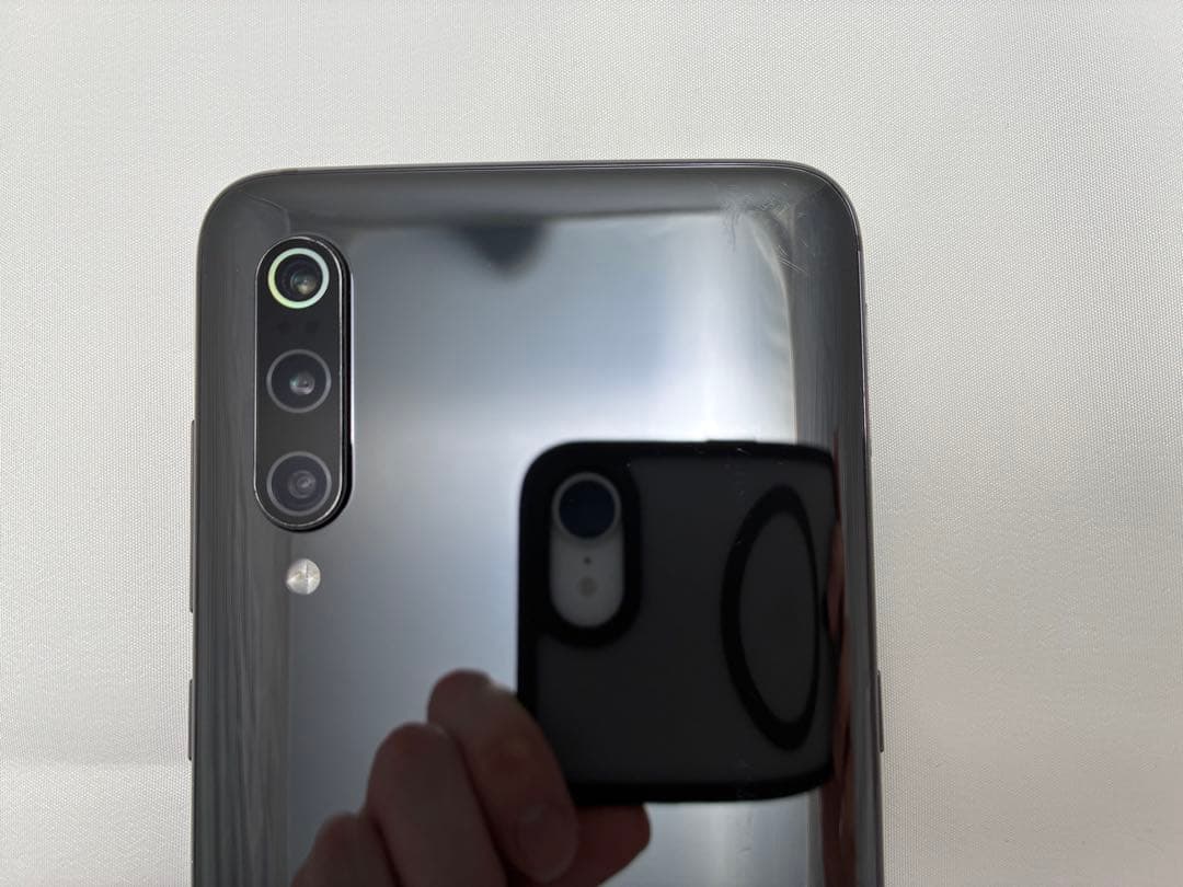 Xiaomi mi9 グローバル版 6gb 64gb ブラック BLU済み