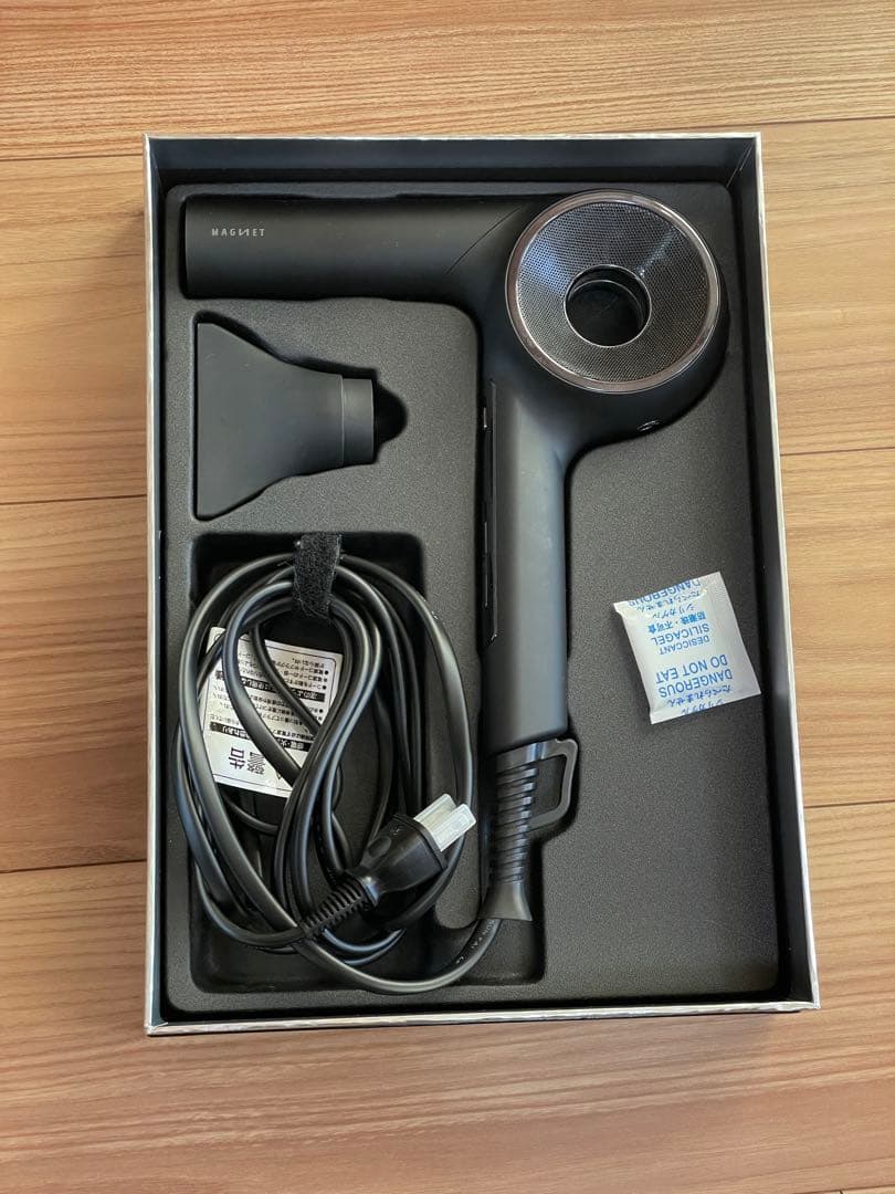 MAGNET マグネット ヘアドライヤー ブラック