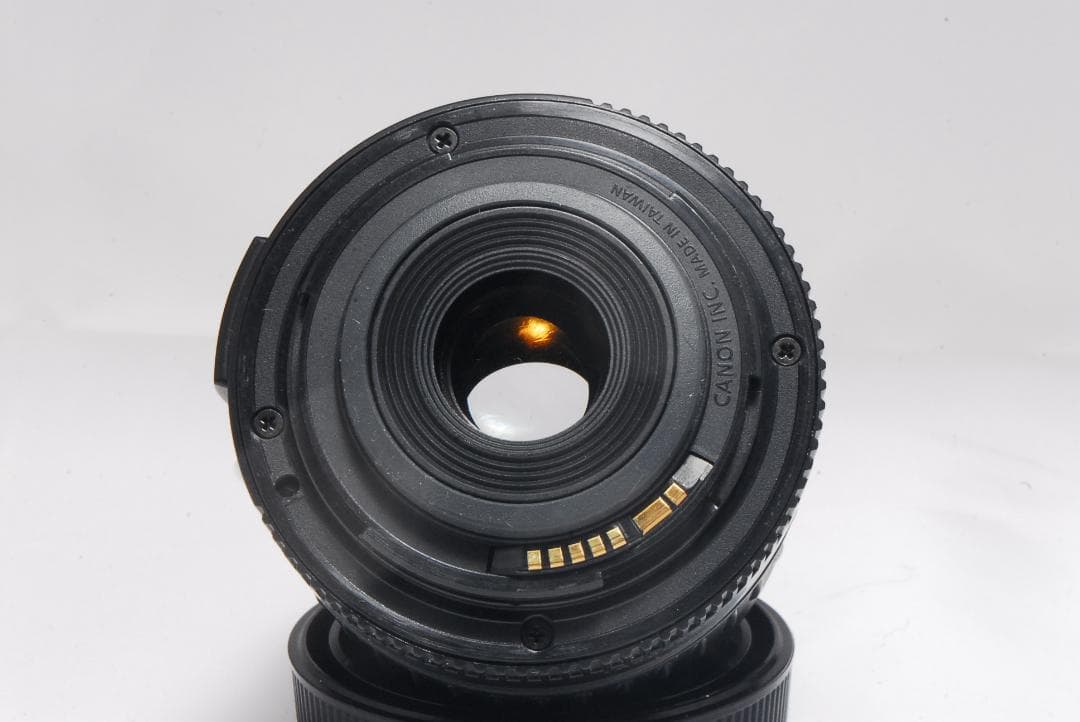 【初心者おすすめ】Canon kiss X4 レンズフード付 動作確認済