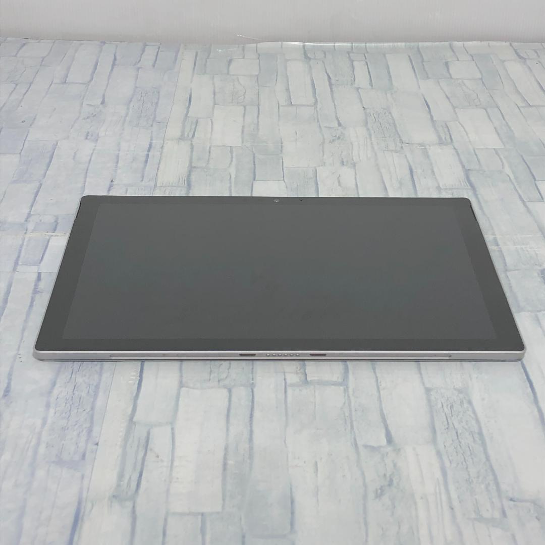 Surface Pro5 本体＋ACアダプタ付き