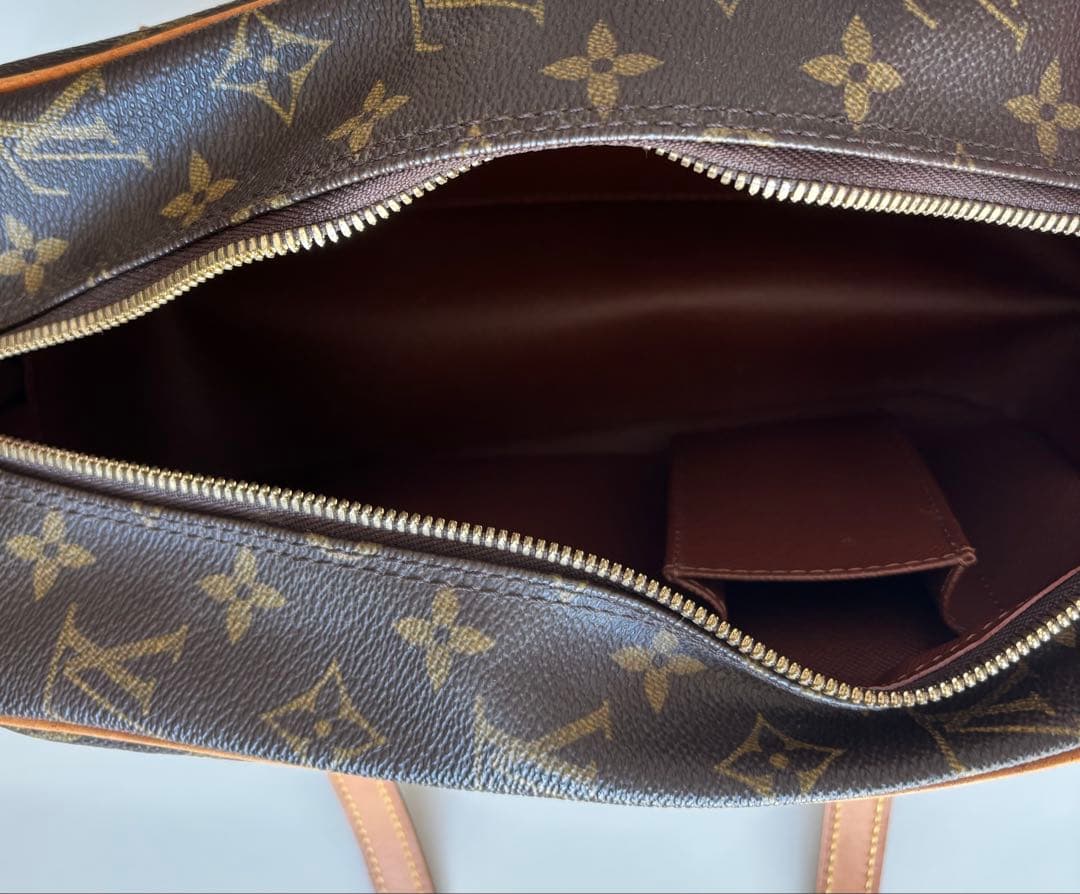 r*u様 Louis Vuitton モノグラム ハンドバッグ