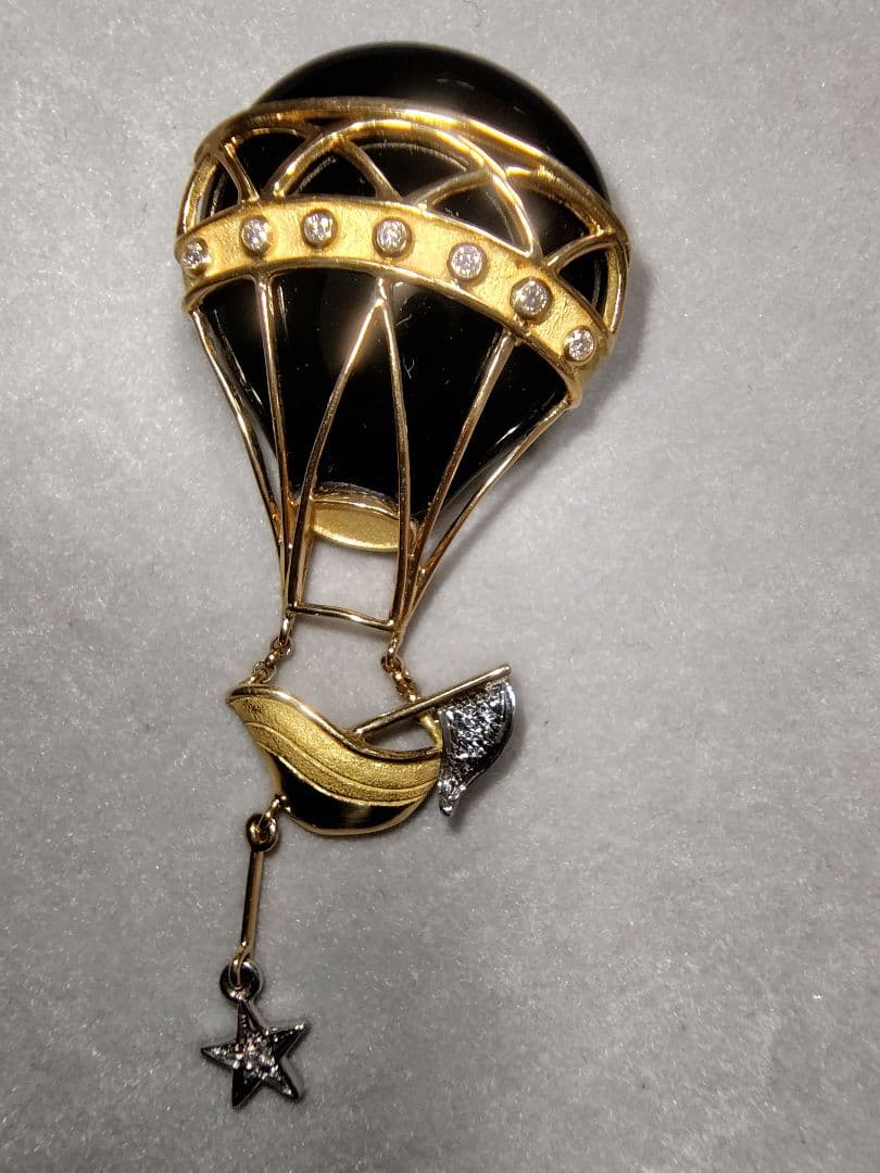 ふみちゃん 作家石川暢子 NOBUKO 気球ブローチ　ペンダント