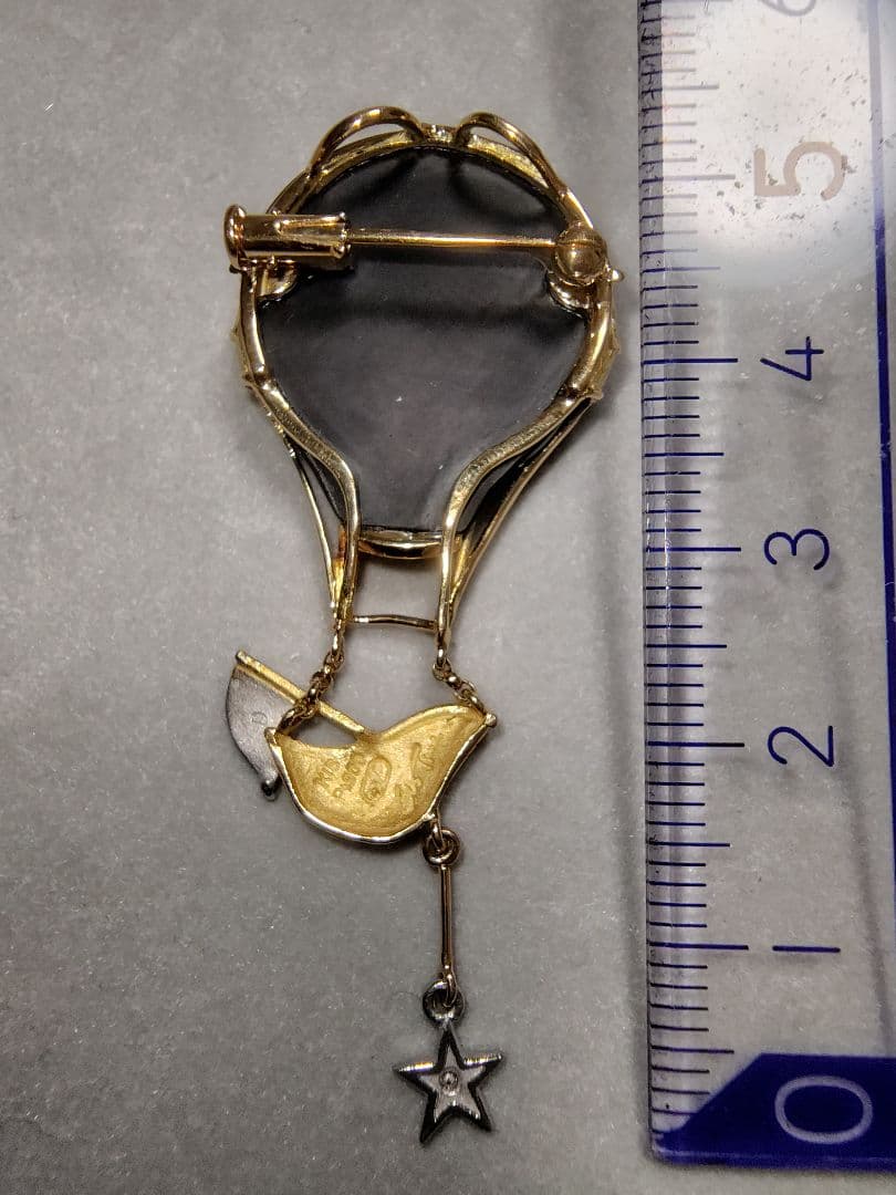 ふみちゃん 作家石川暢子 NOBUKO 気球ブローチ　ペンダント