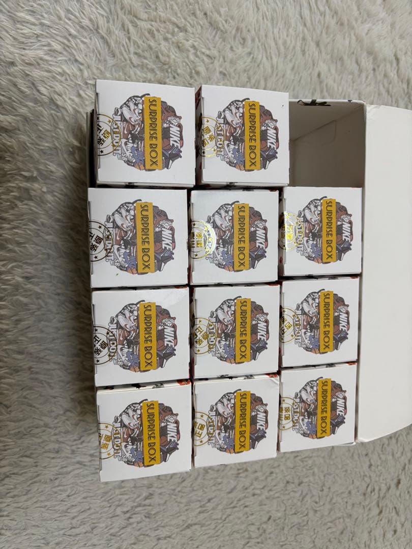 NIKE サプライズボックス 11個セット