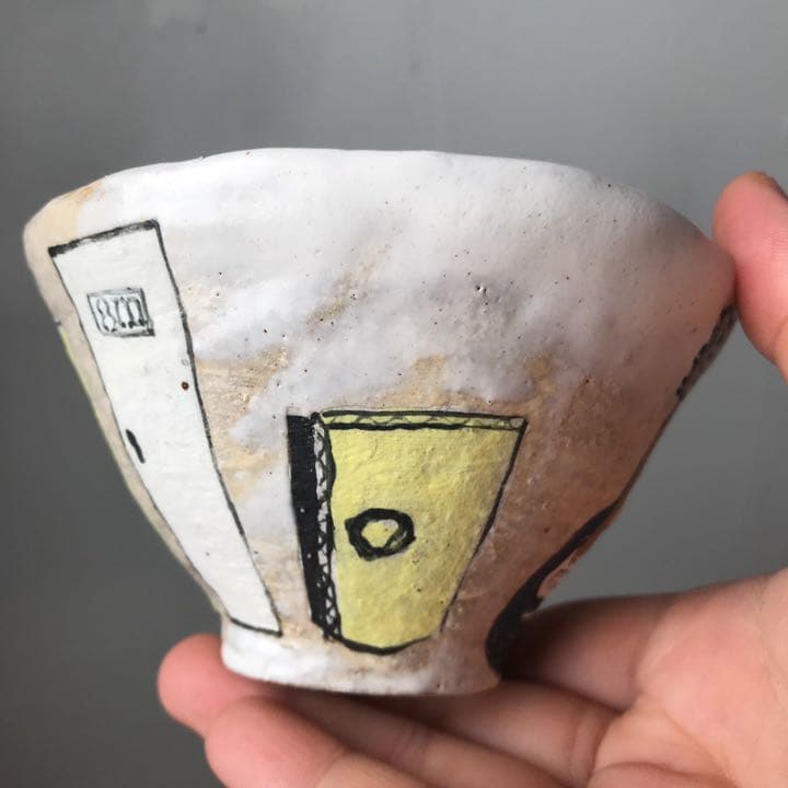 妻の作った フシギのお茶碗 ホテルのルームキーやドア模様 陶芸