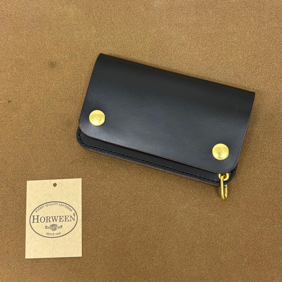 クロムエクセル　トラッカーウォレット　ミドル　黒　茶心　3層　印　HORWEEN