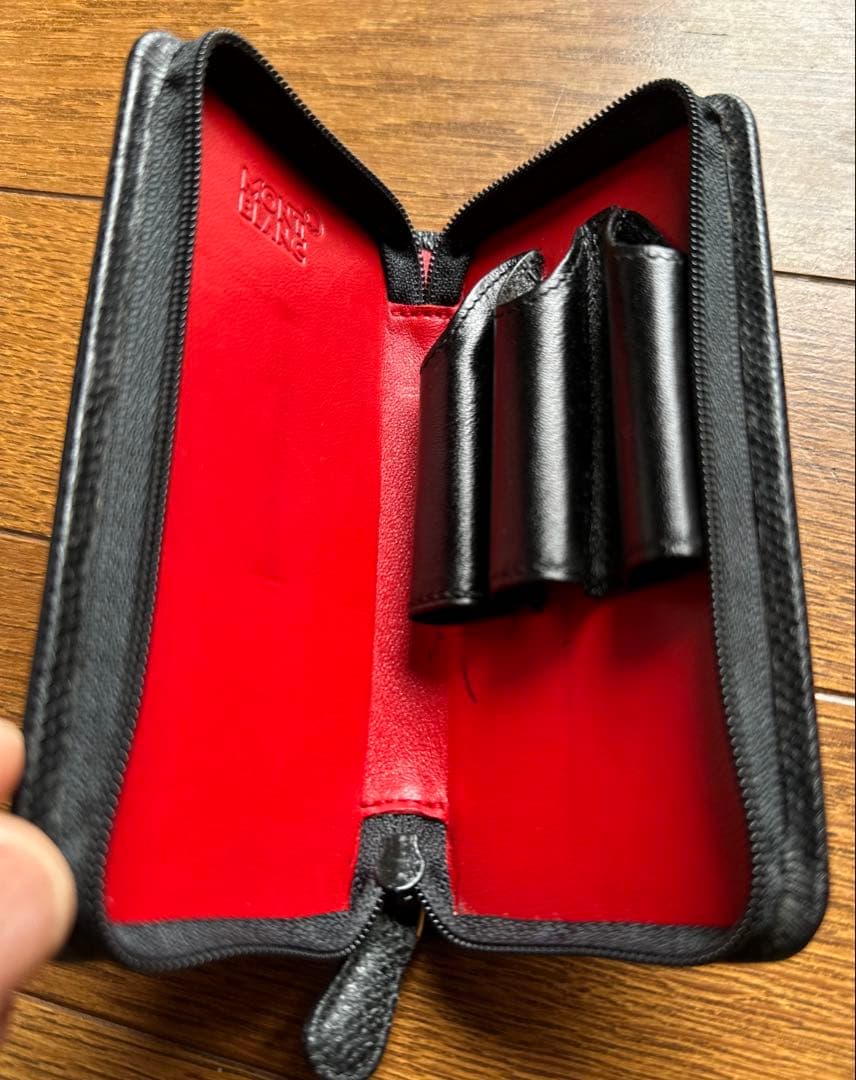 モンブランMont Blancリザード型押し ペンケース