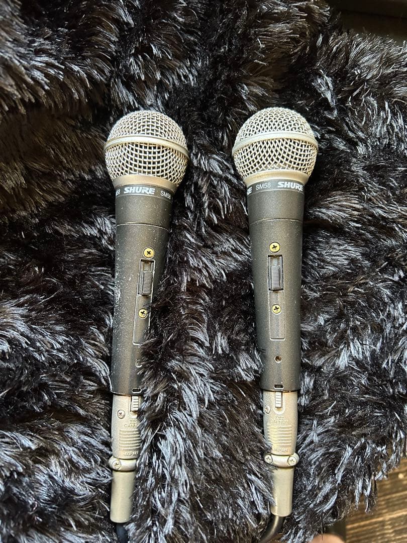 中古SHURE SM58 ダイナミックマイク 2本セット7mケーブル2本込み